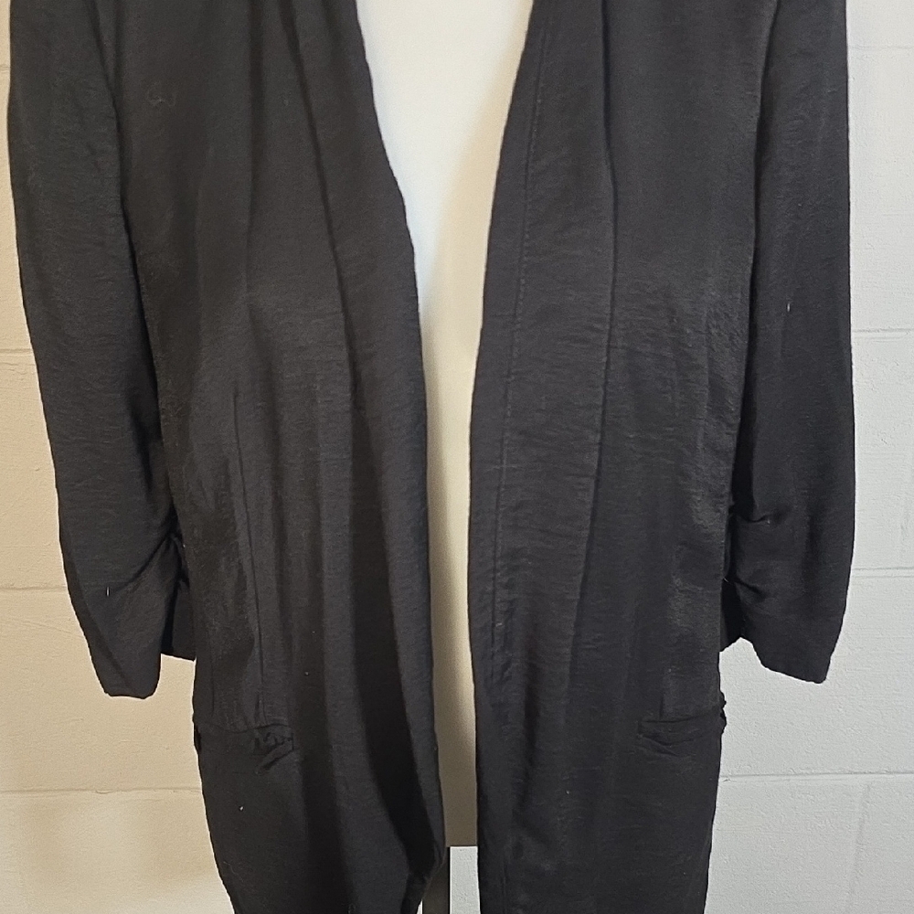 Black Open Front Cardigan - Picture 4 of 9